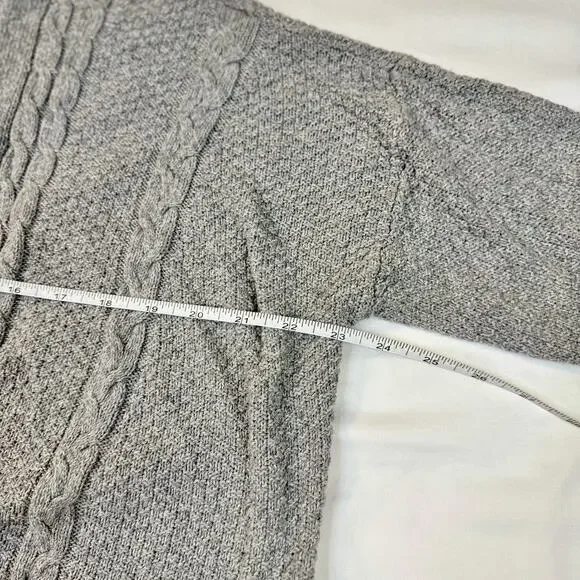 Hollister Gray Cable Knit Cardigan Women’s Medium Chunky Cotton Cozy Coastal - Picture 15 of 15